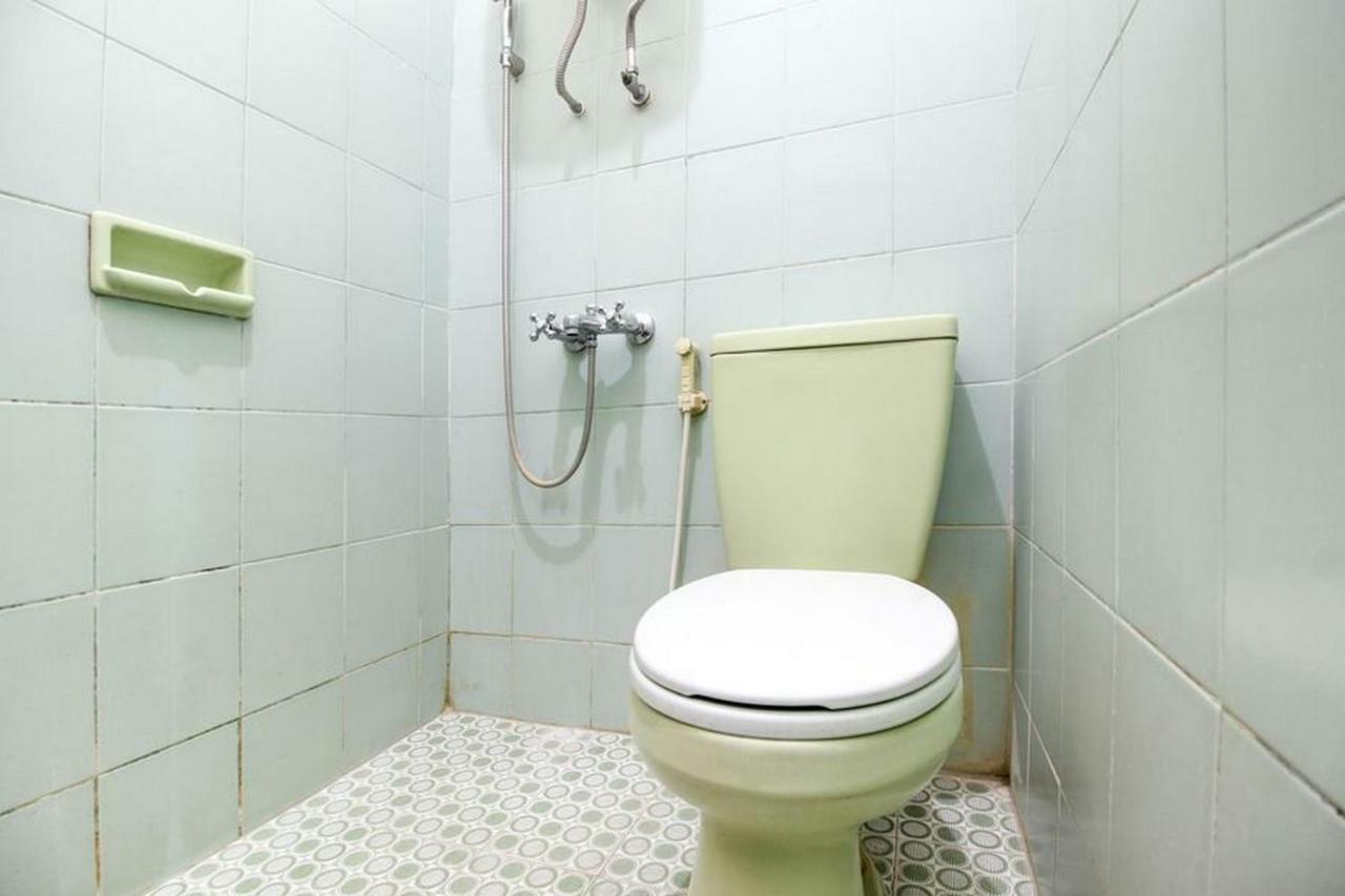 Hotel Reddoorz Syariah At Jalan Menteri Supeno Jogyakarta Zewnętrze zdjęcie