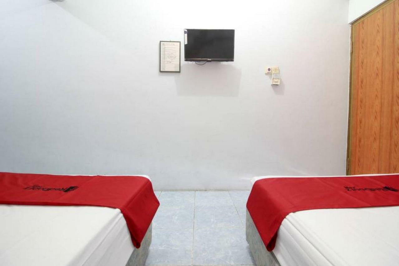 Hotel Reddoorz Syariah At Jalan Menteri Supeno Jogyakarta Zewnętrze zdjęcie