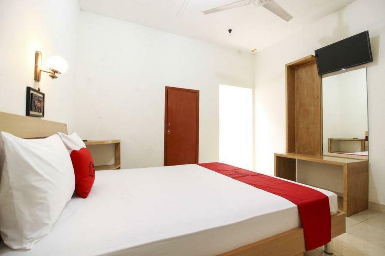 Hotel Reddoorz Syariah At Jalan Menteri Supeno Jogyakarta Zewnętrze zdjęcie