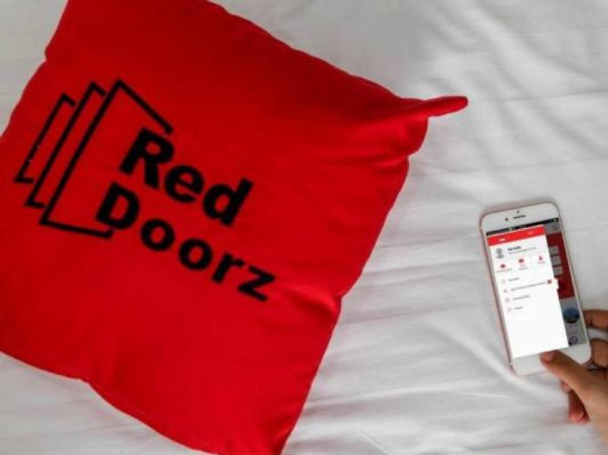 Hotel Reddoorz Syariah At Jalan Menteri Supeno Jogyakarta Zewnętrze zdjęcie